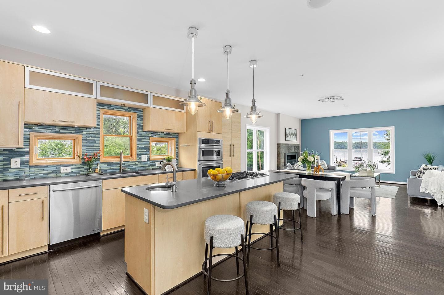 1203 Shore Drive photo 9