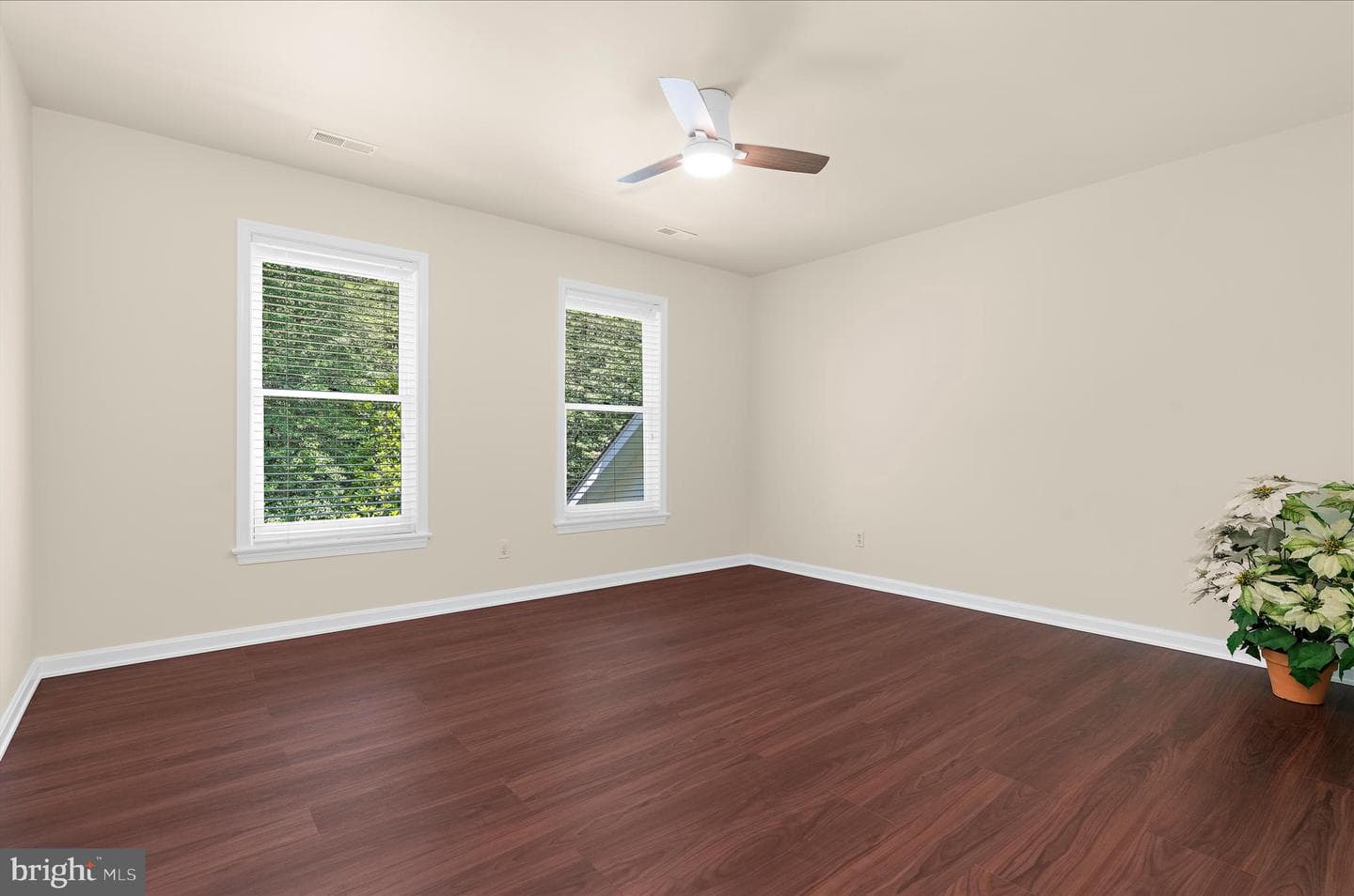 978 Stonington Drive photo 48
