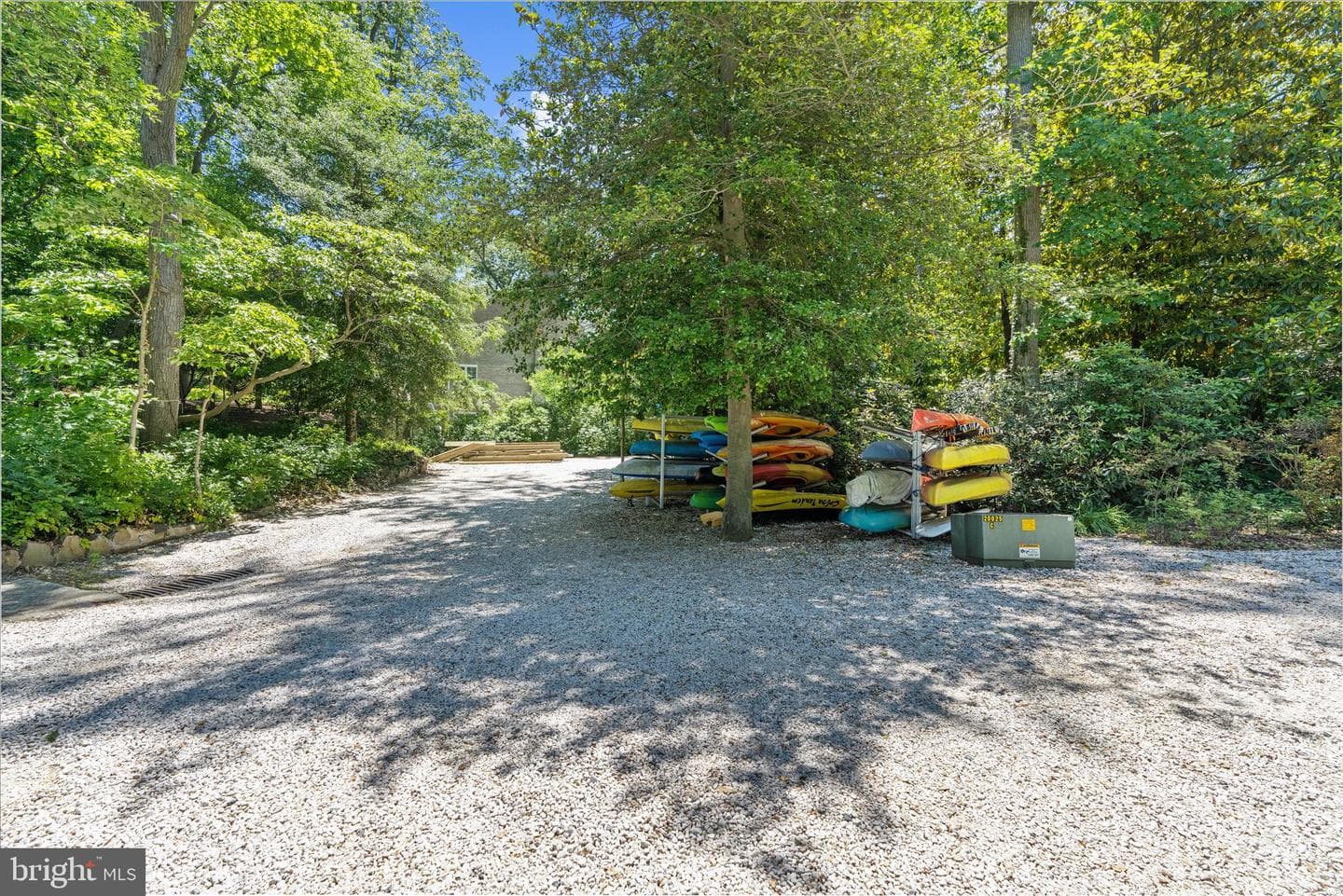 978 Stonington Drive photo 86