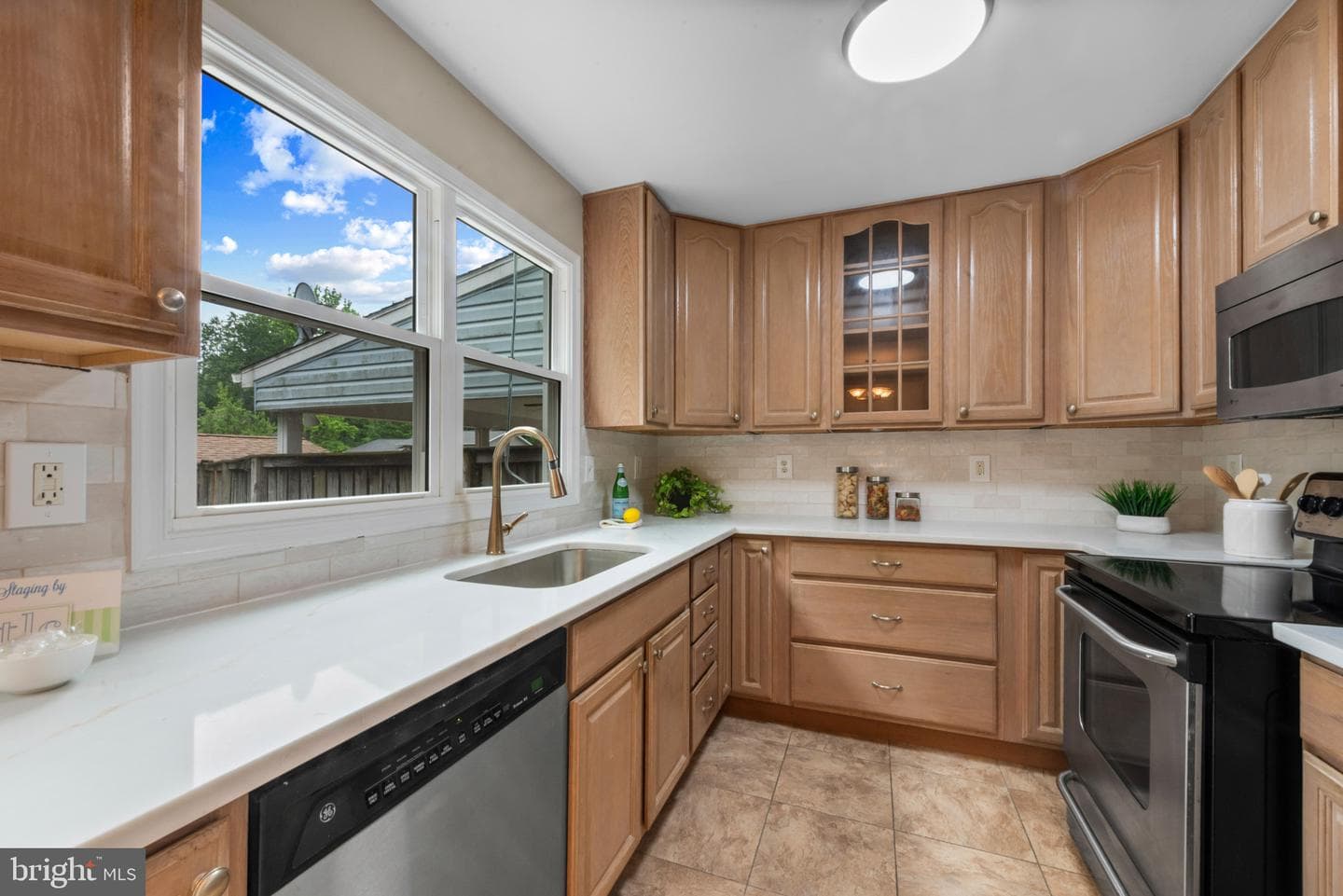 7663 Sherlock Court photo 11