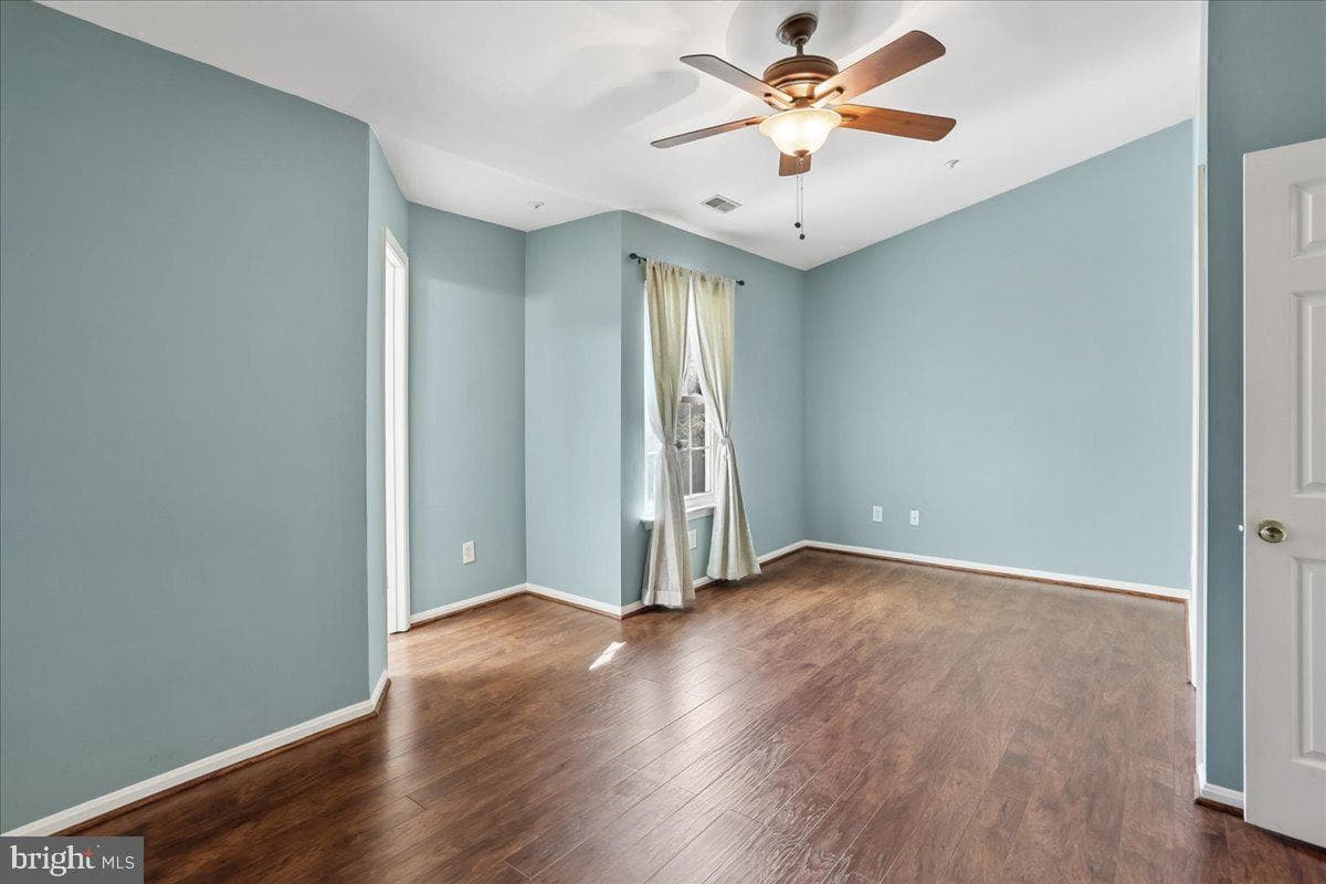 1303 Hill Born Drive photo 12