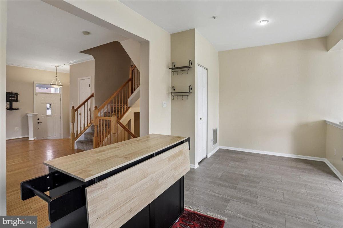 1303 Hill Born Drive photo 6