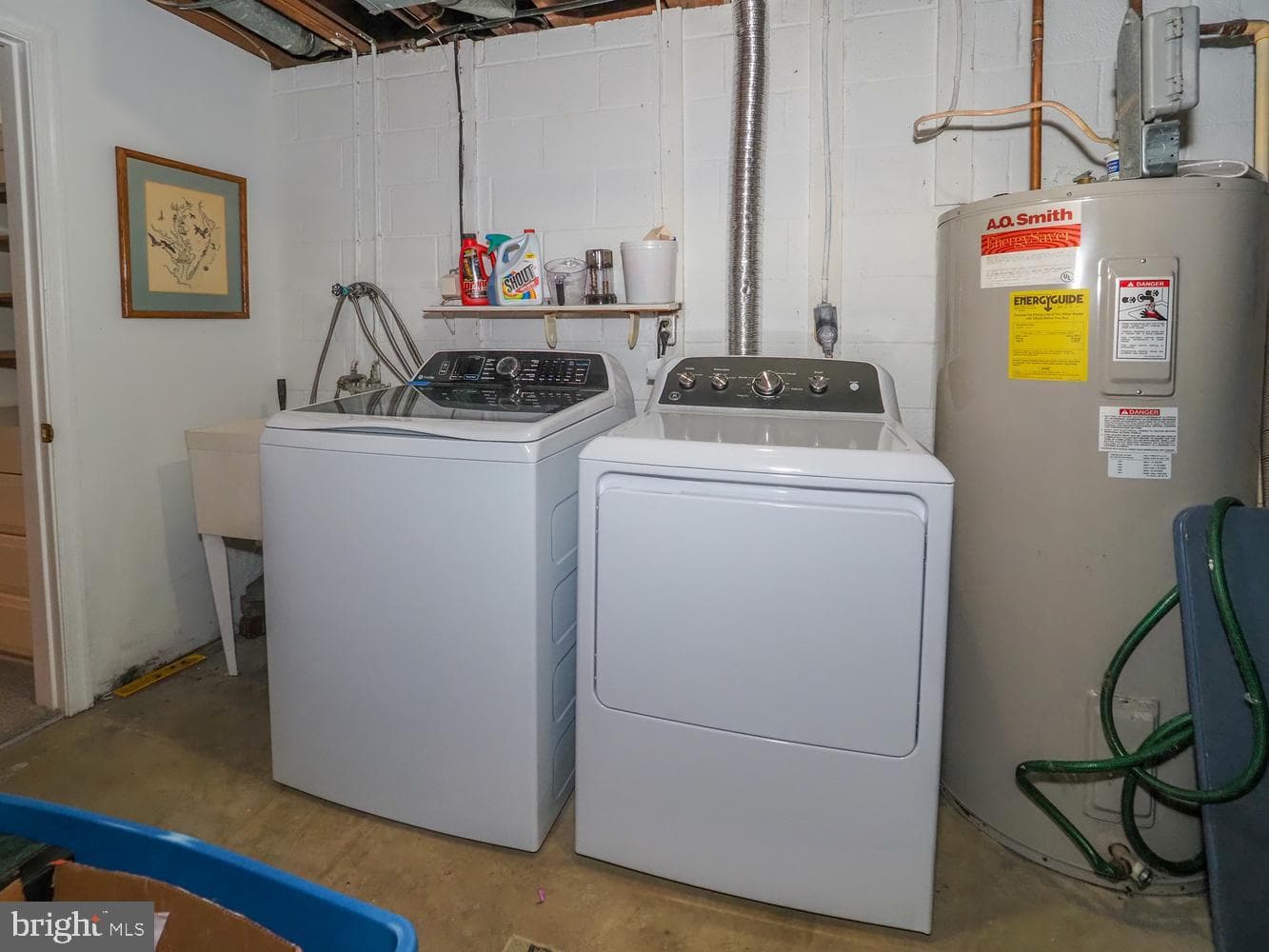 2644 Queen Anne Circle photo 18