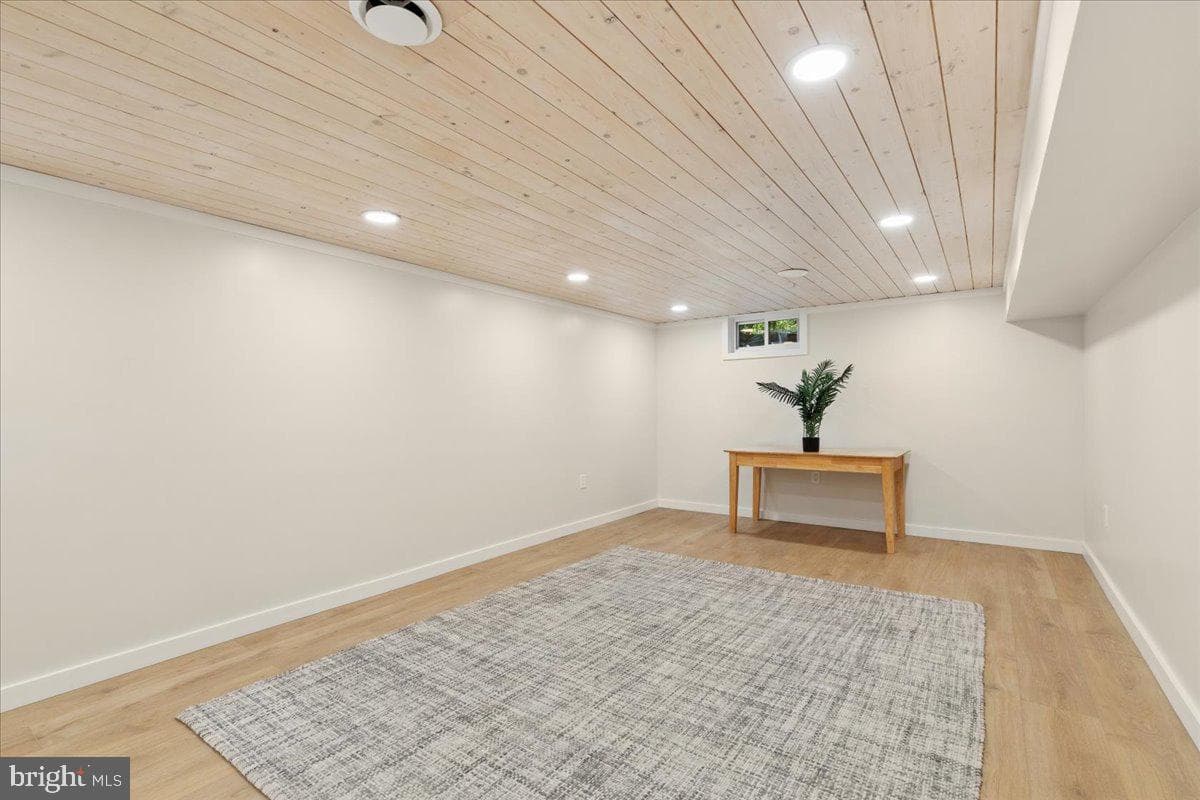 2648 Ogleton Road photo 28