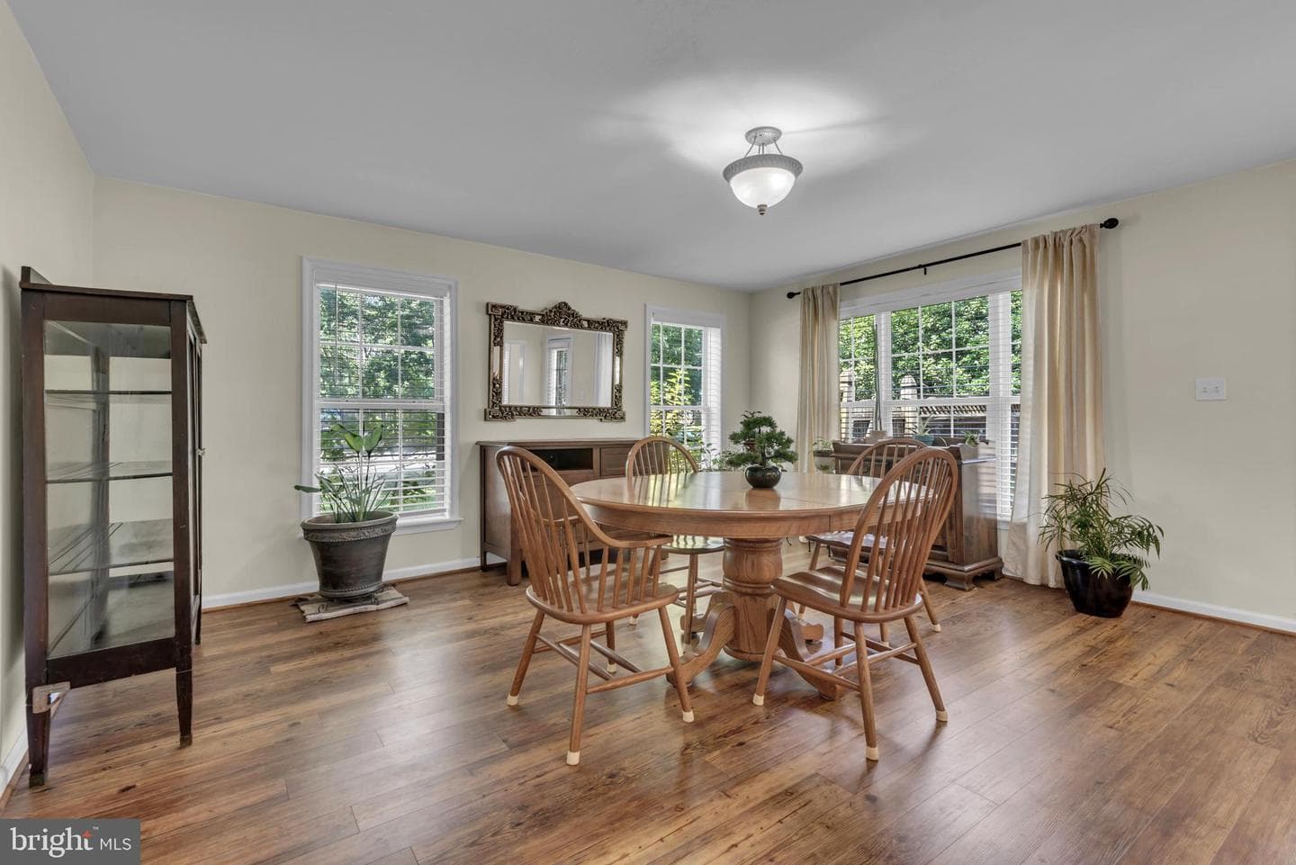 1009 Belgarden Lane photo 10