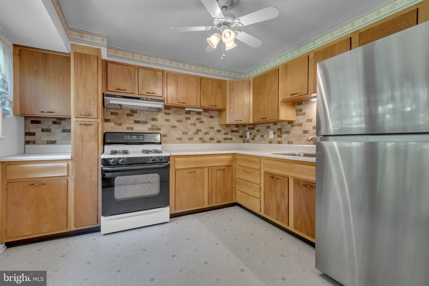 1410 Mariner Drive photo 7