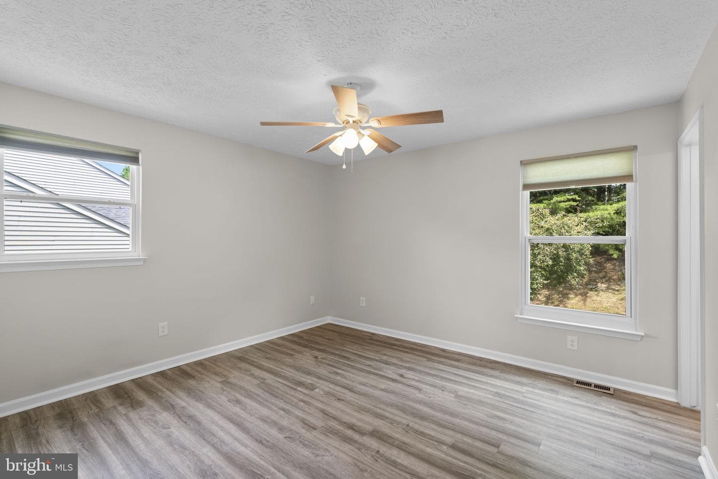 623 Sandy Ridge Drive photo 16