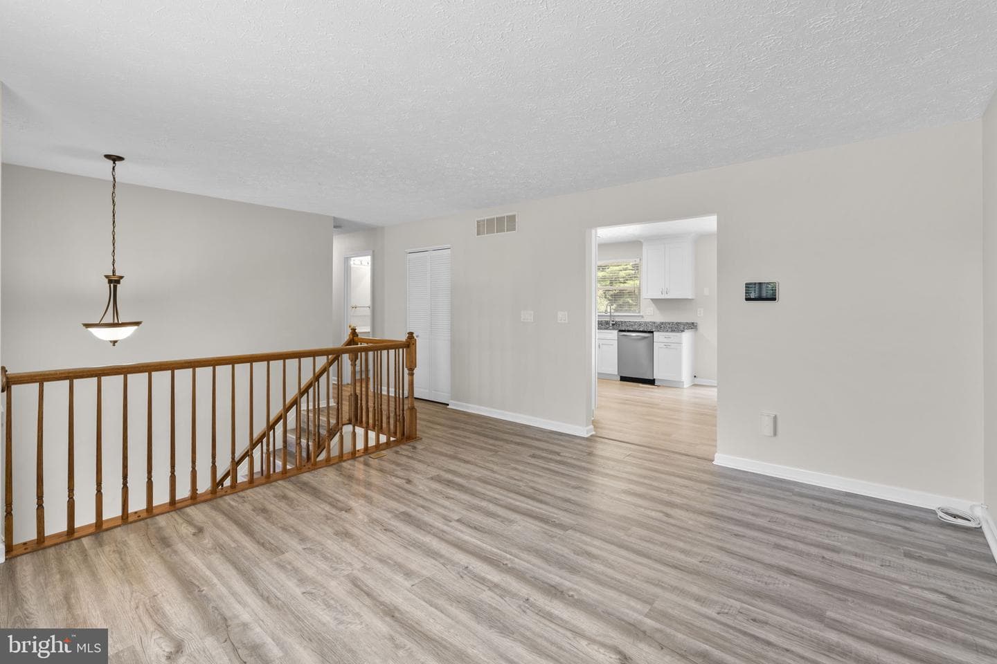 623 Sandy Ridge Drive photo 6