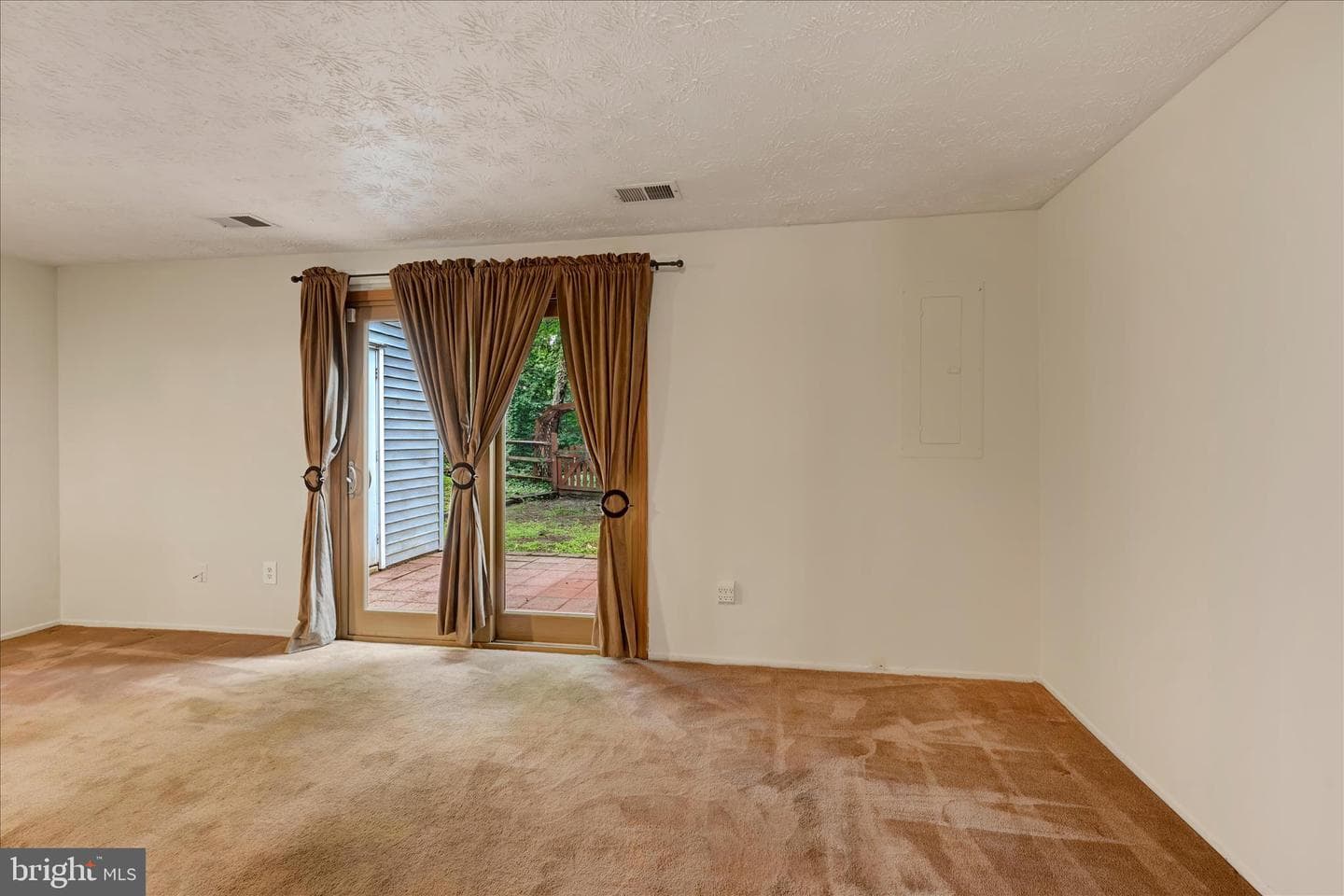 1503 Lodge Pole Court photo 10