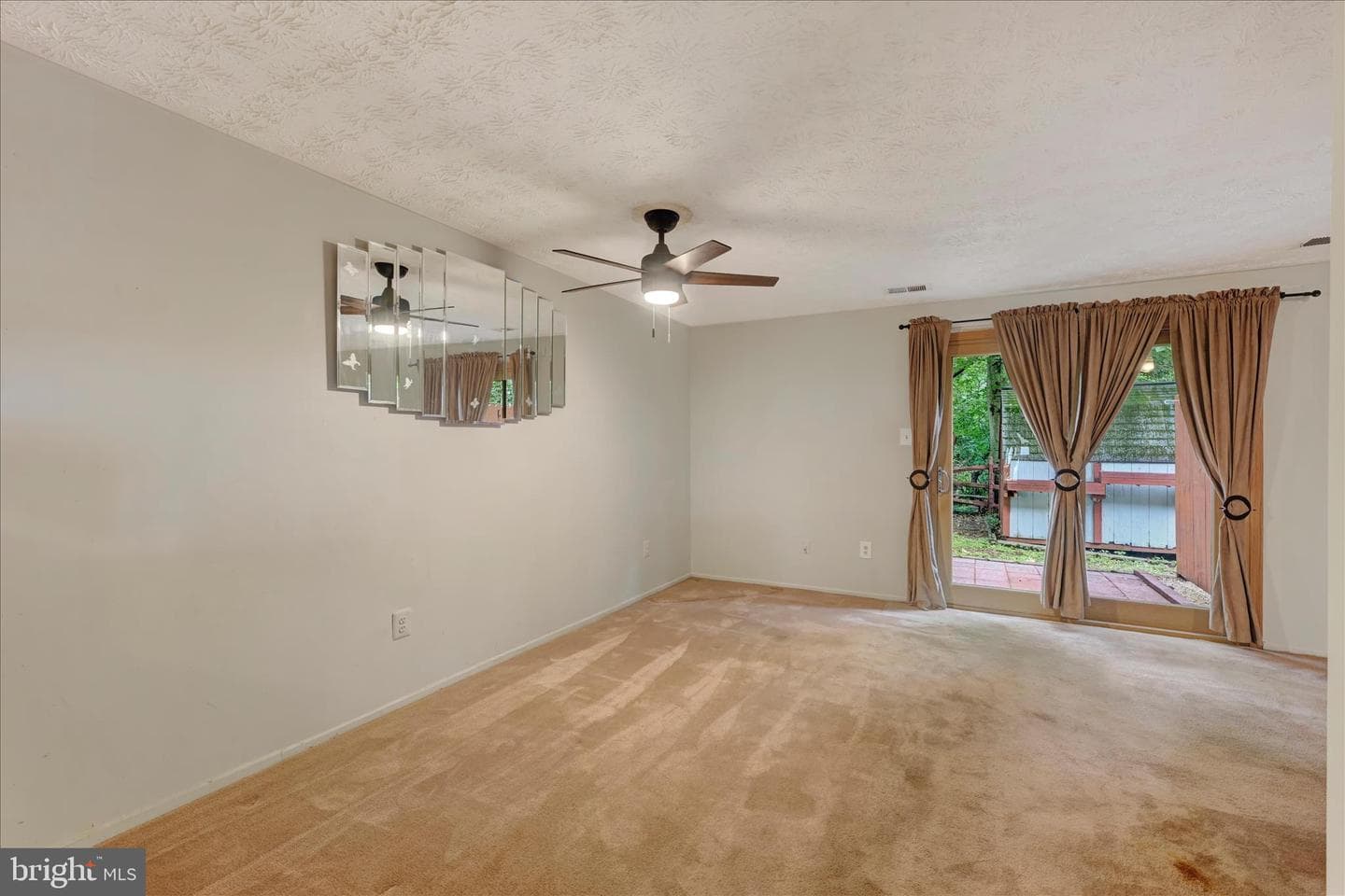 1503 Lodge Pole Court photo 8