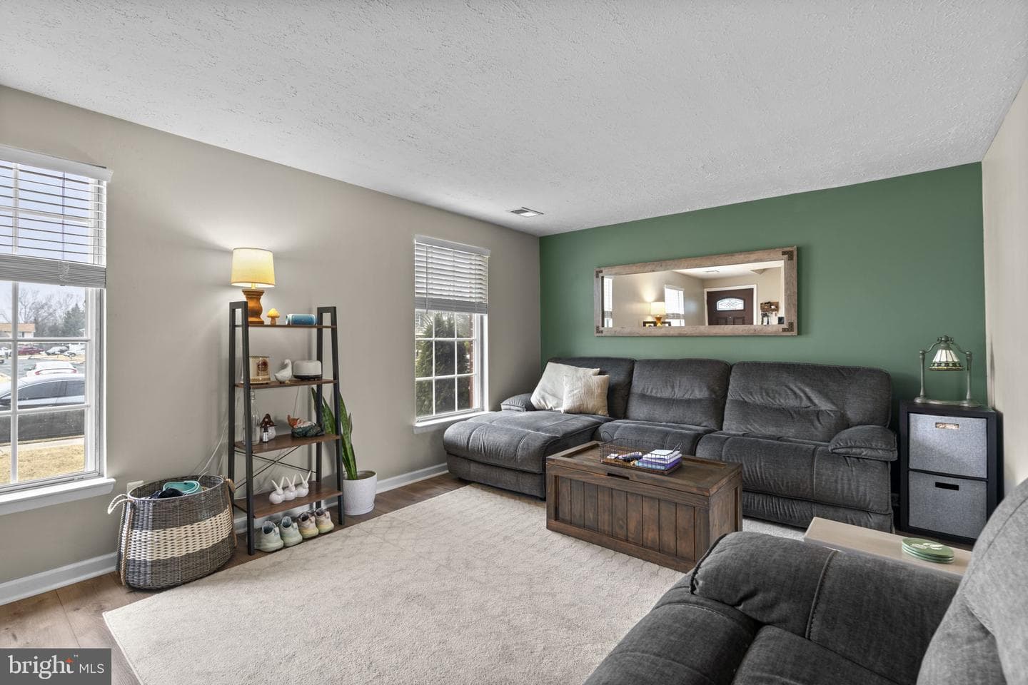 329 Shetlands Lane photo 8