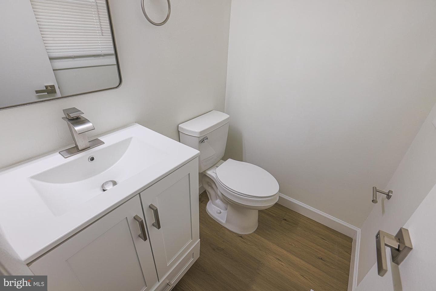 1327 Farrara Drive photo 27