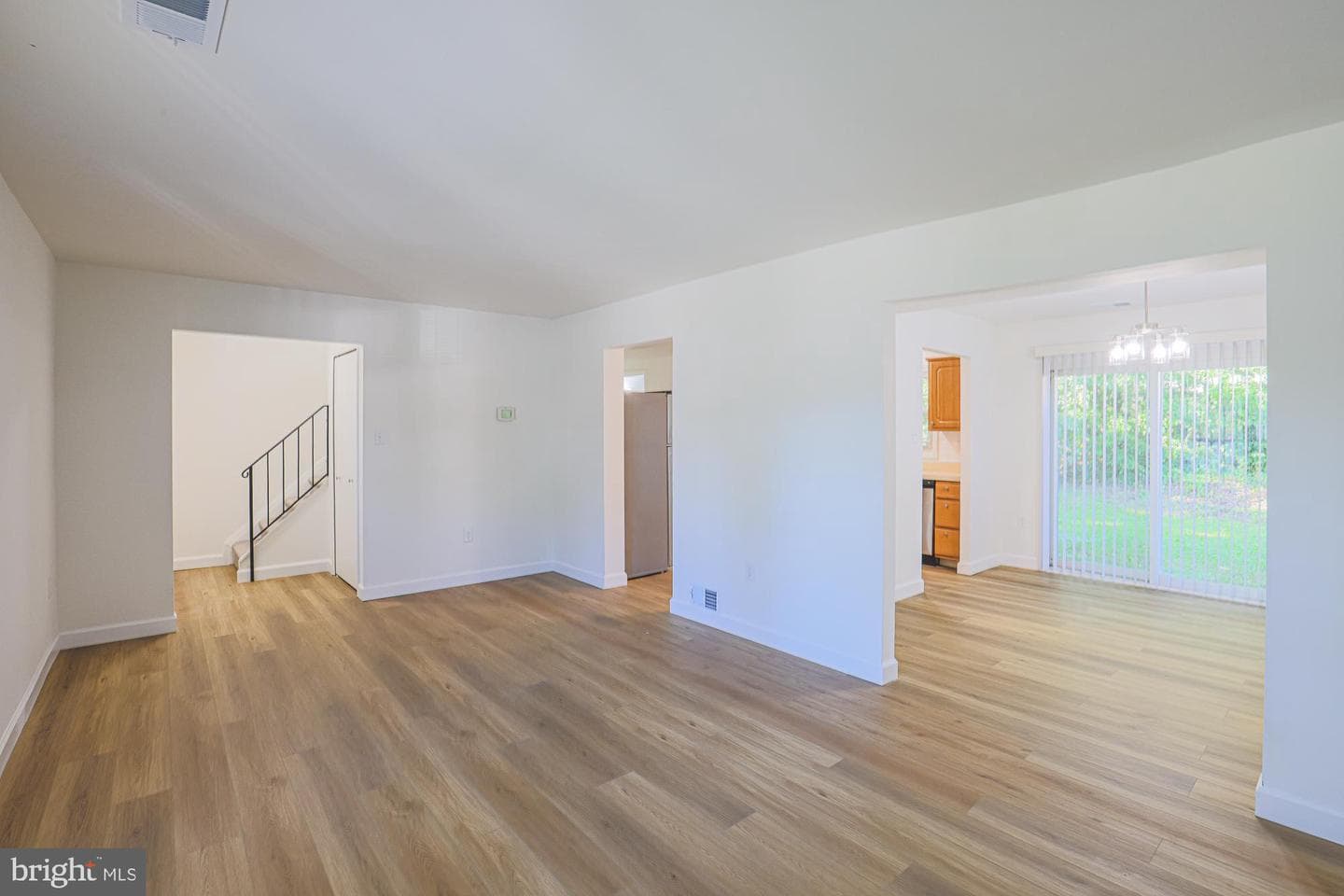1327 Farrara Drive photo 5