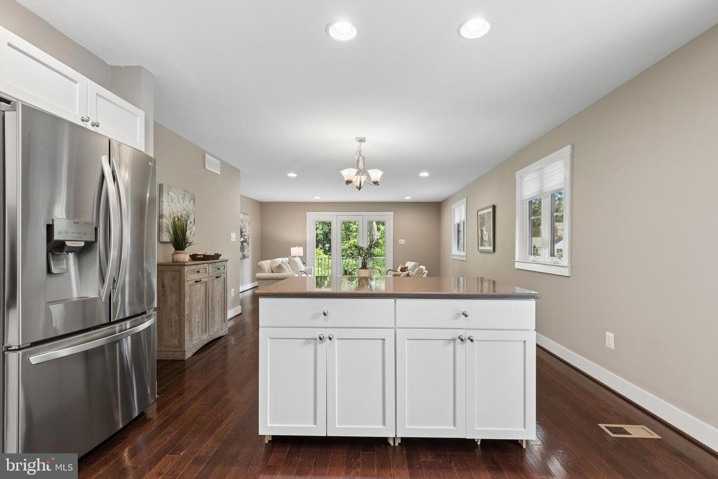 738 Dill Road photo 14