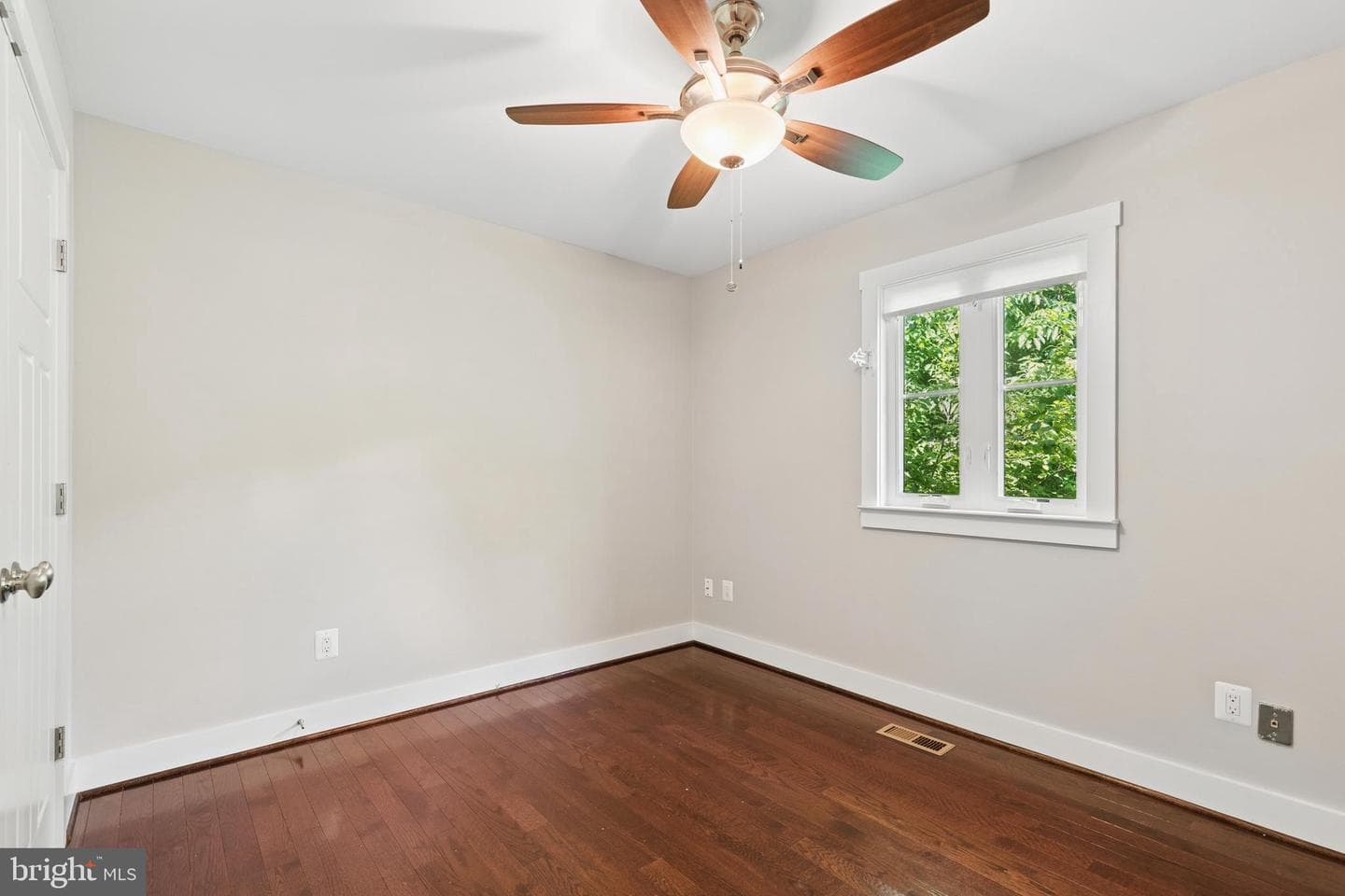 738 Dill Road photo 28
