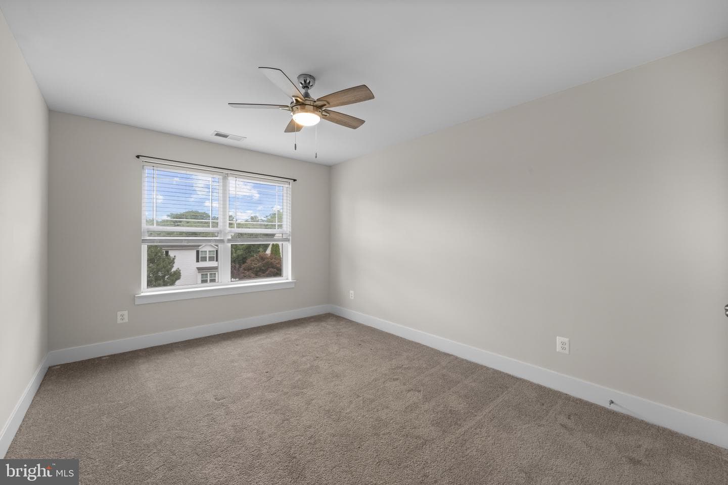 5707 Lowell Street photo 34