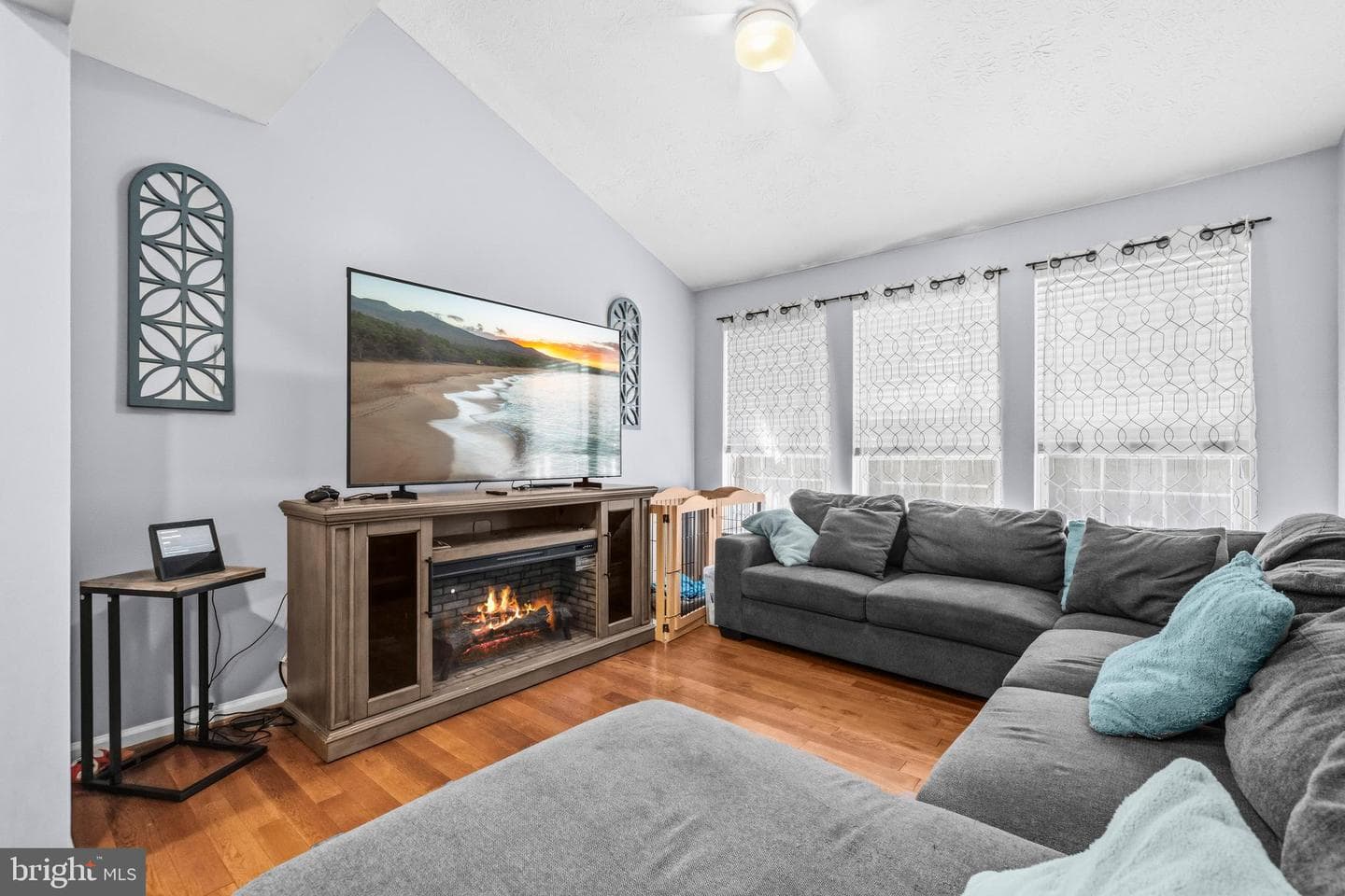 220 Foxtree Drive photo 14