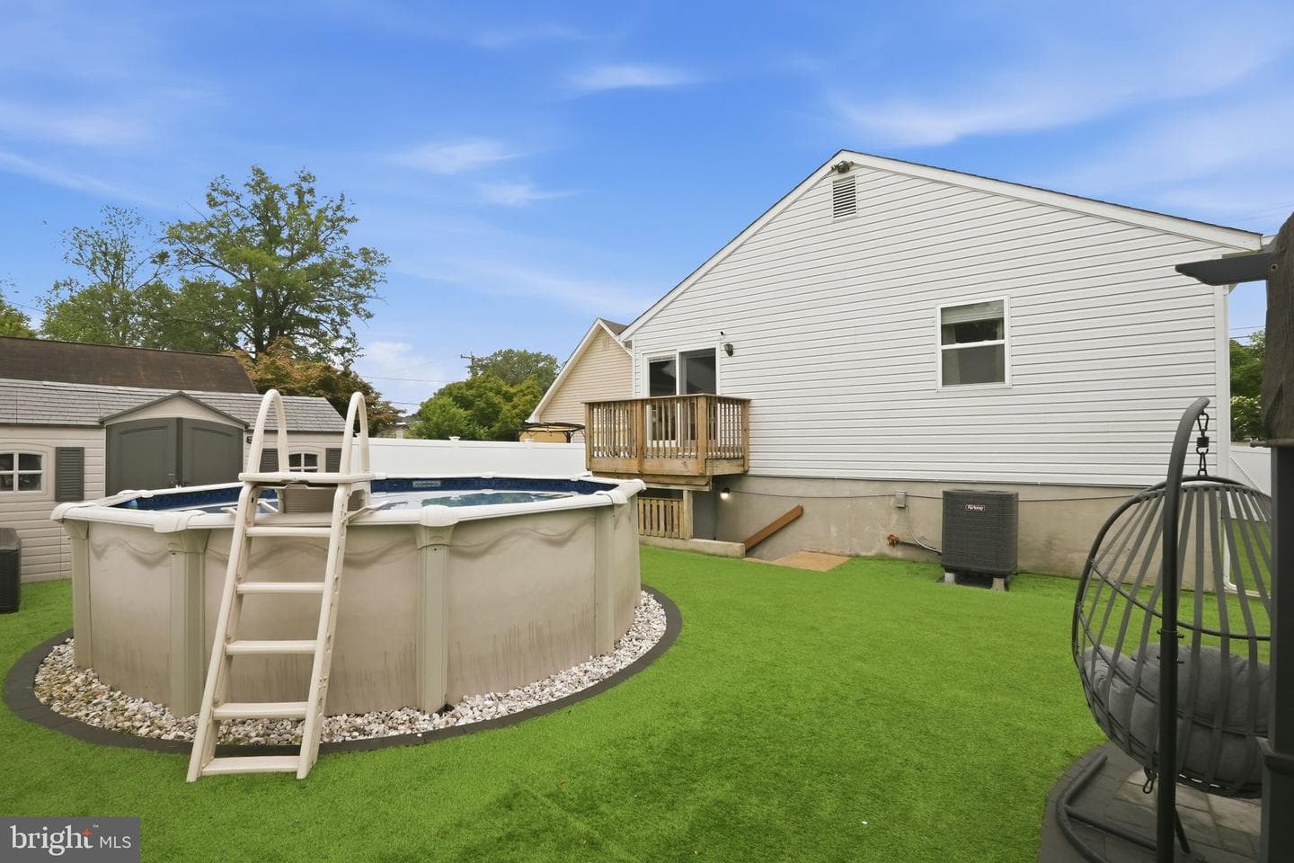 7803 Outing Avenue photo 30