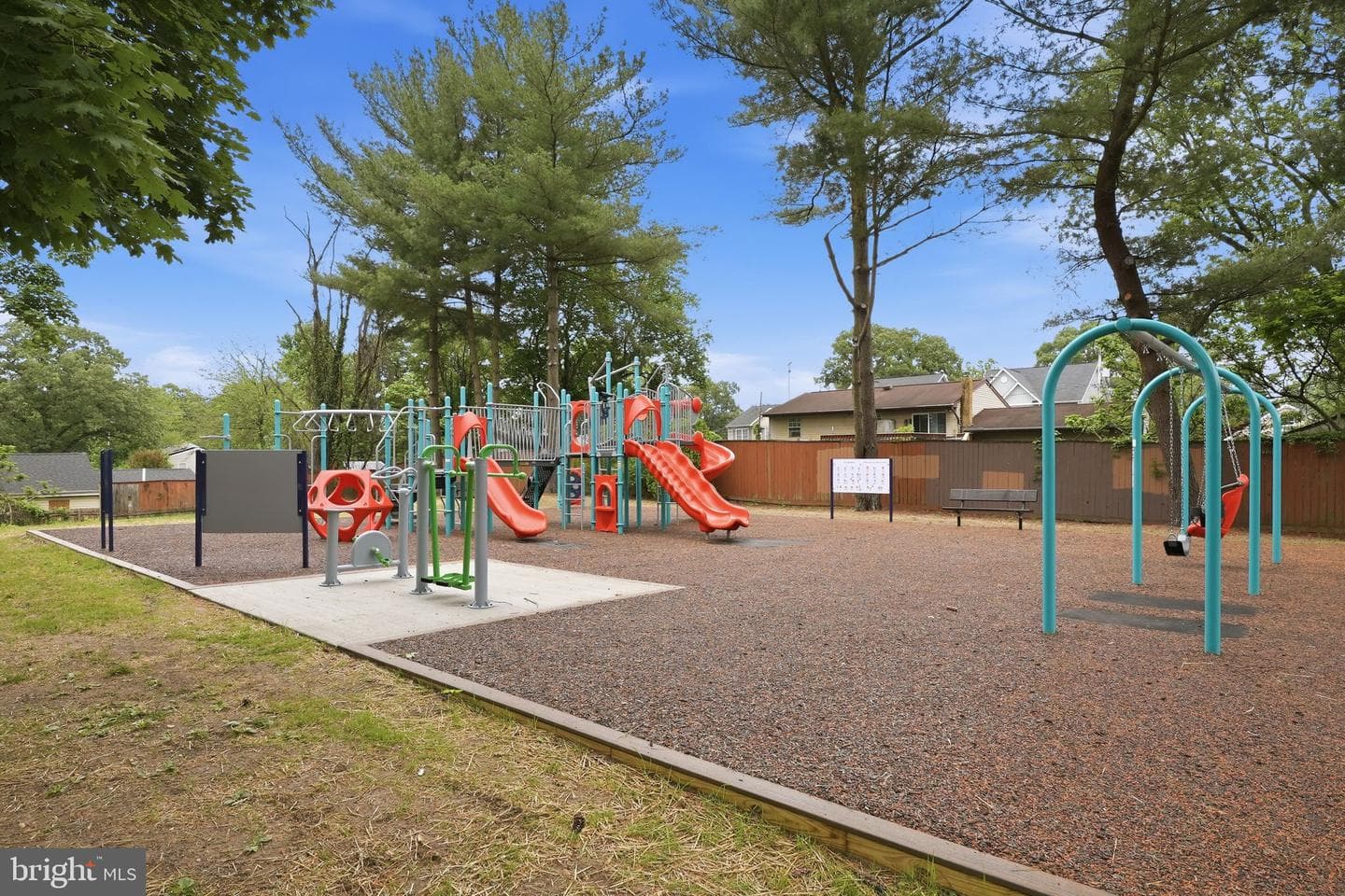 7803 Outing Avenue photo 38