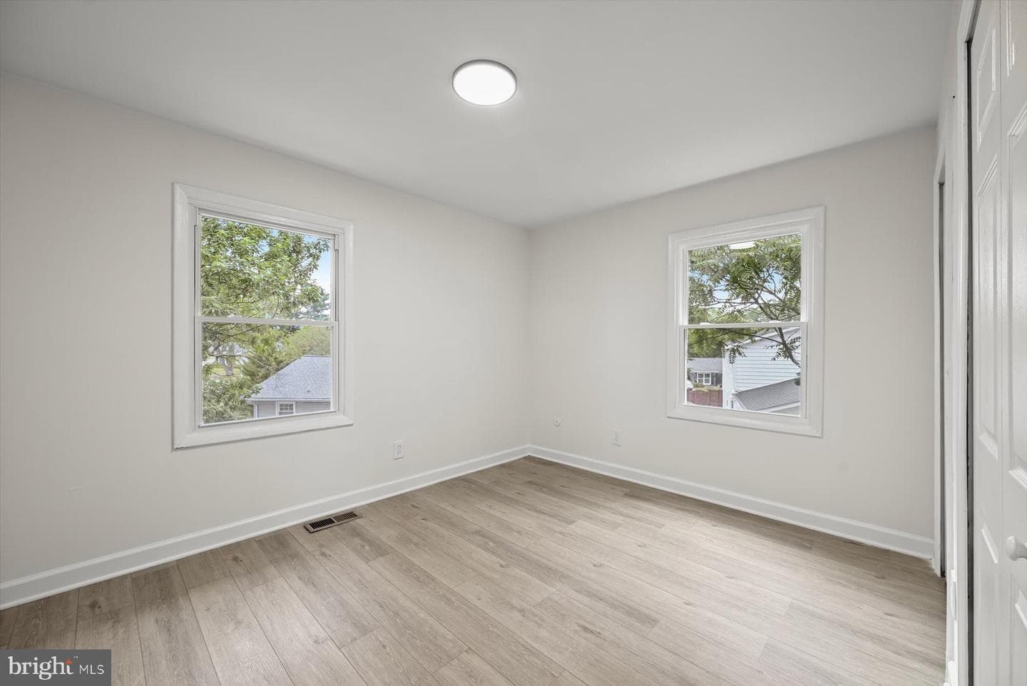7897 Bastille Place photo 18