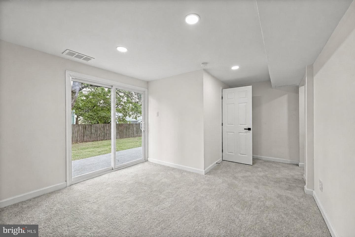 7897 Bastille Place photo 23