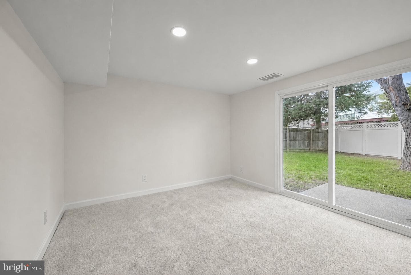 7897 Bastille Place photo 24