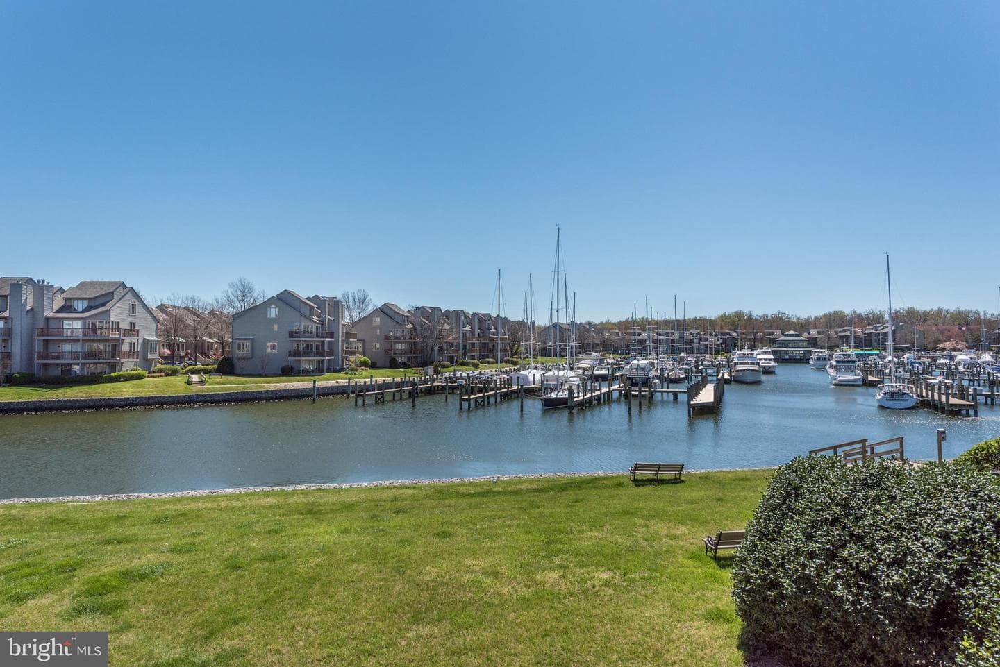 2127 Beach Village Court #202 photo 39