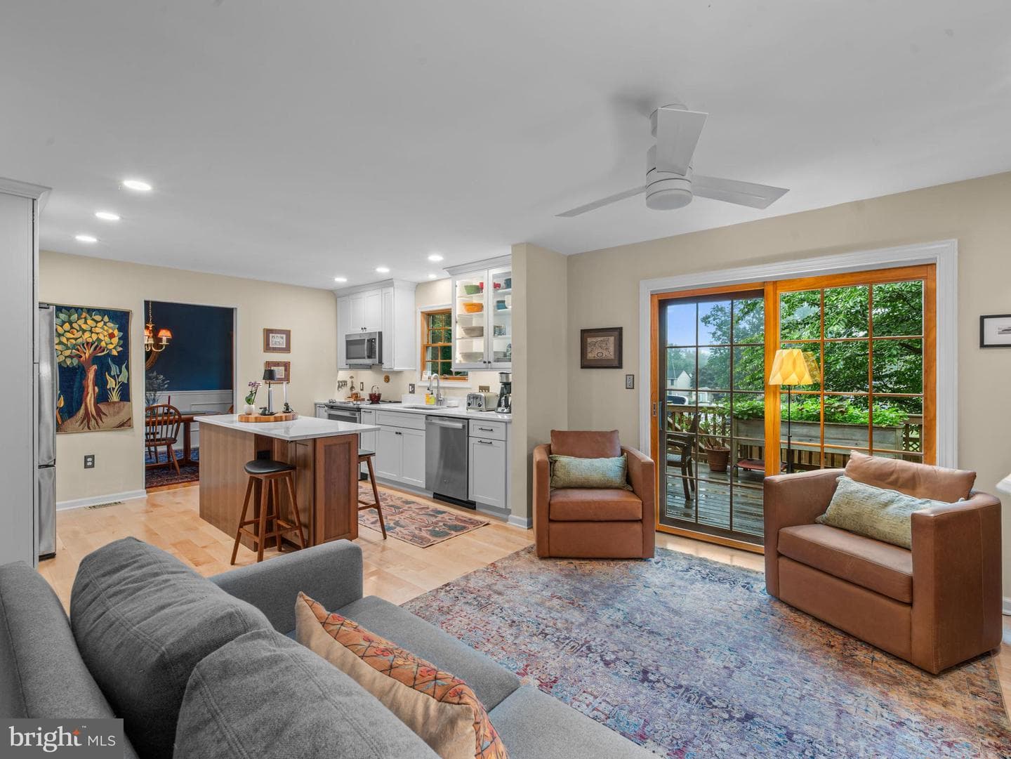 1123 Neptune Place photo 5