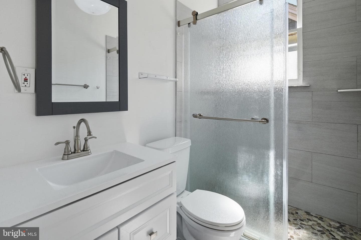 87 Shipwright Street photo 29