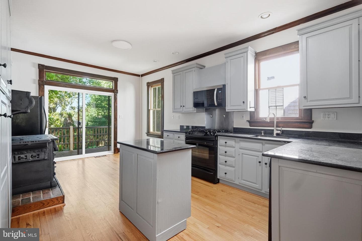 87 Shipwright Street photo 9