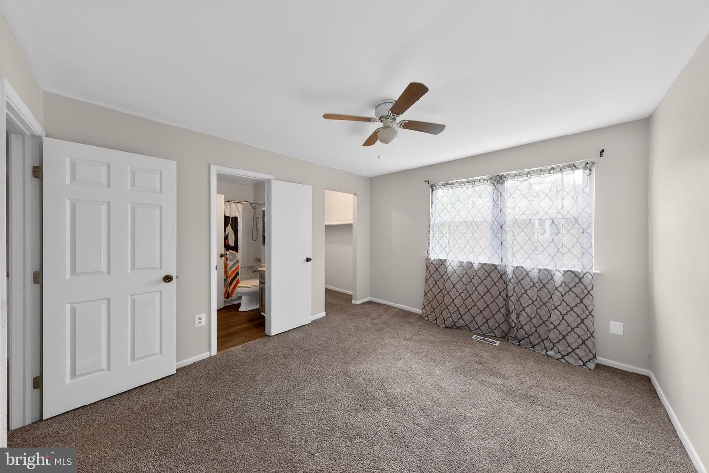 1092 Brightleaf Ct photo 9