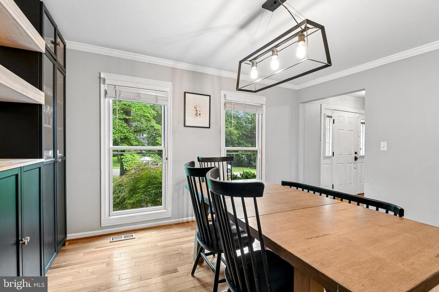 234 Ambleside Drive photo 14