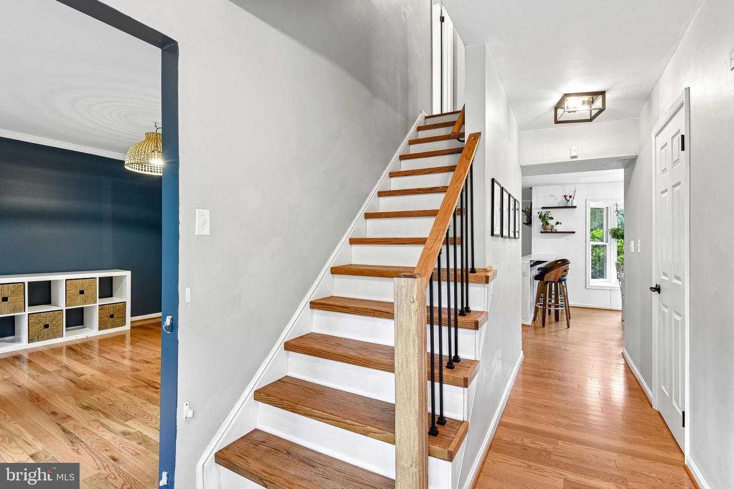 234 Ambleside Drive photo 8
