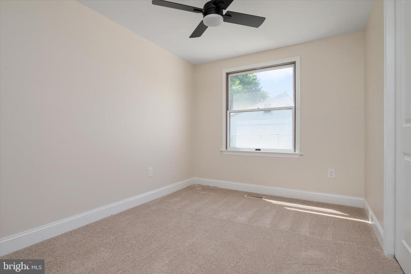 215 Baltimore Annapolis Boulevard photo 11