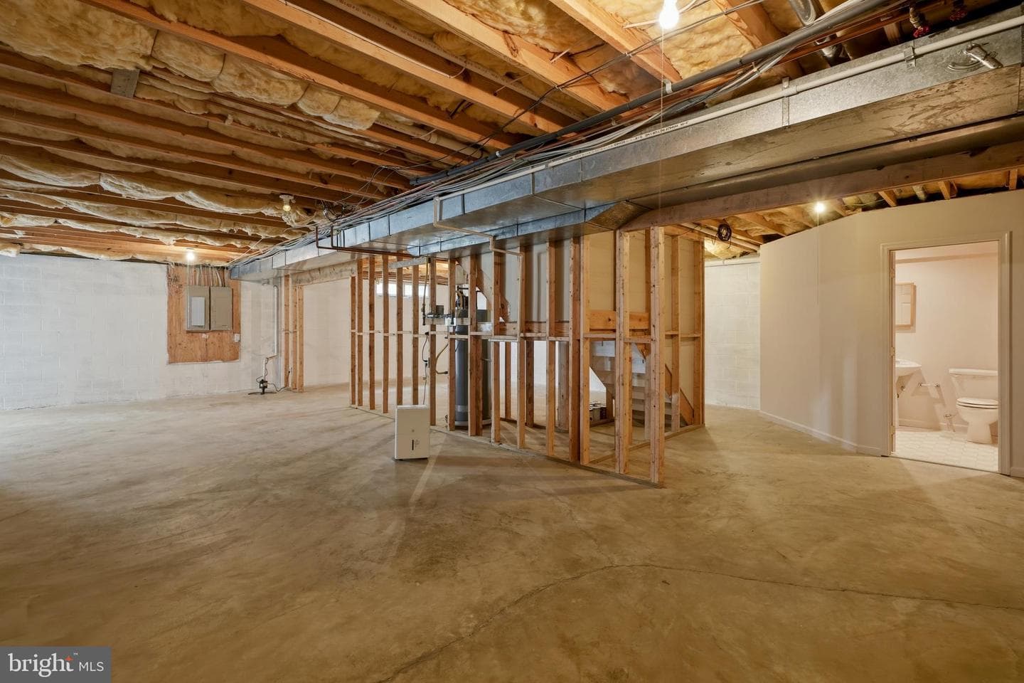 1303 Persimmontree Court photo 43