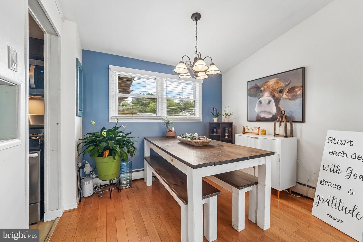 1203 Cathedral Dr photo 6