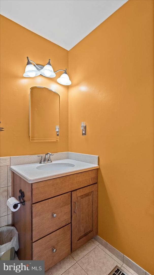 7896 Chalice Road photo 31