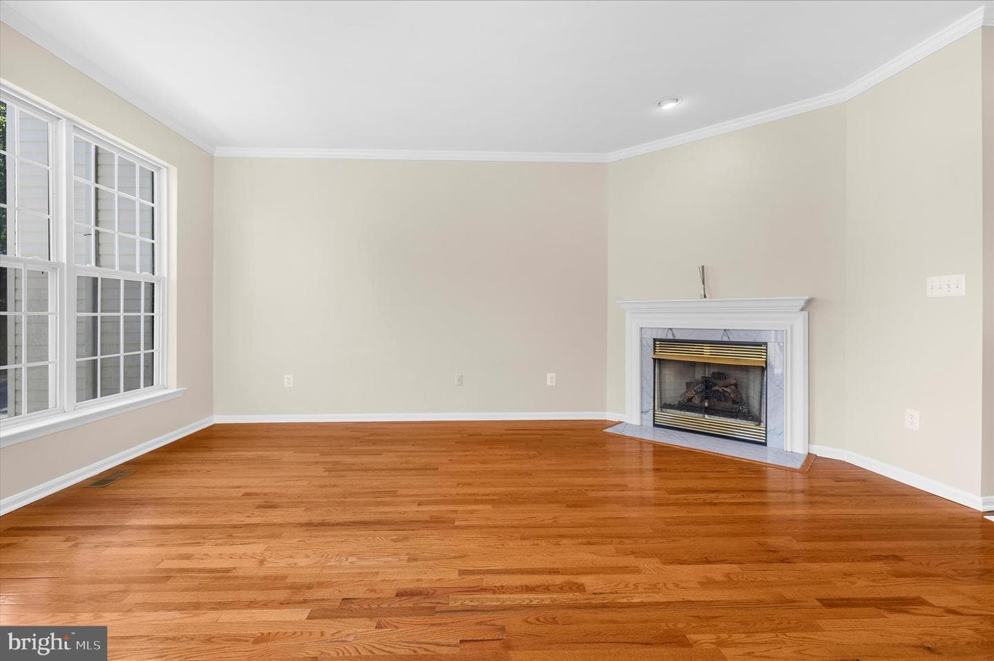 530 Samuel Chase Way photo 3