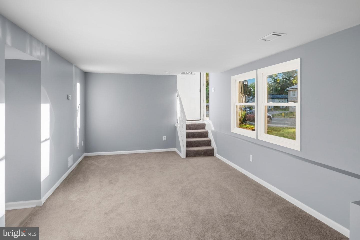 657 Chapelgate Drive photo 6