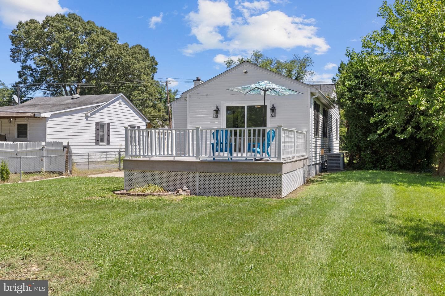 1226 Tyler Avenue photo 25