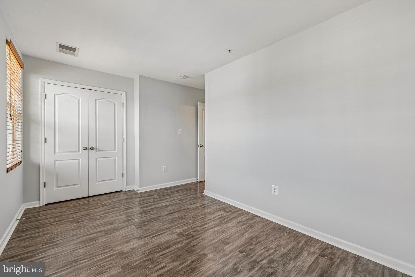 1197 Coulbourn Corner photo 28