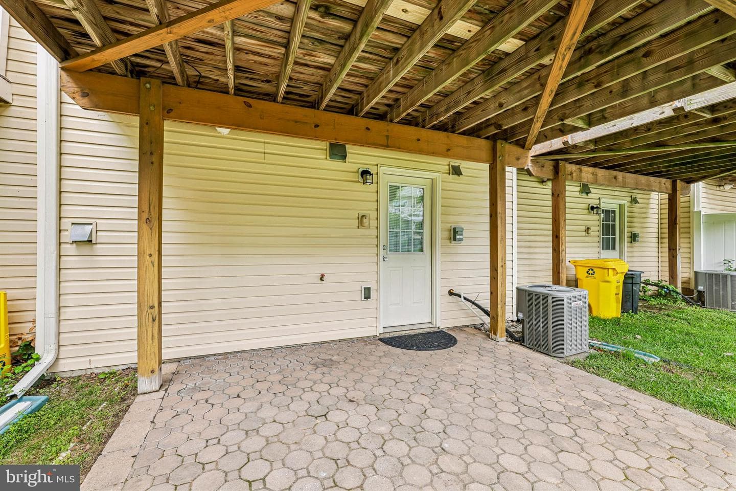 1197 Coulbourn Corner photo 35