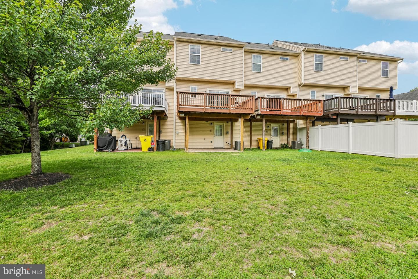 1197 Coulbourn Corner photo 38