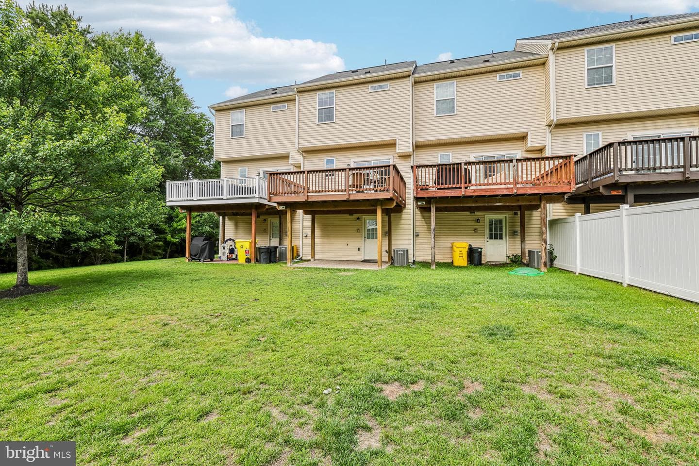 1197 Coulbourn Corner photo 39