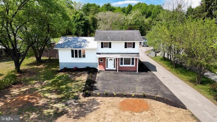 1528 Matthews Town Road, Hanover