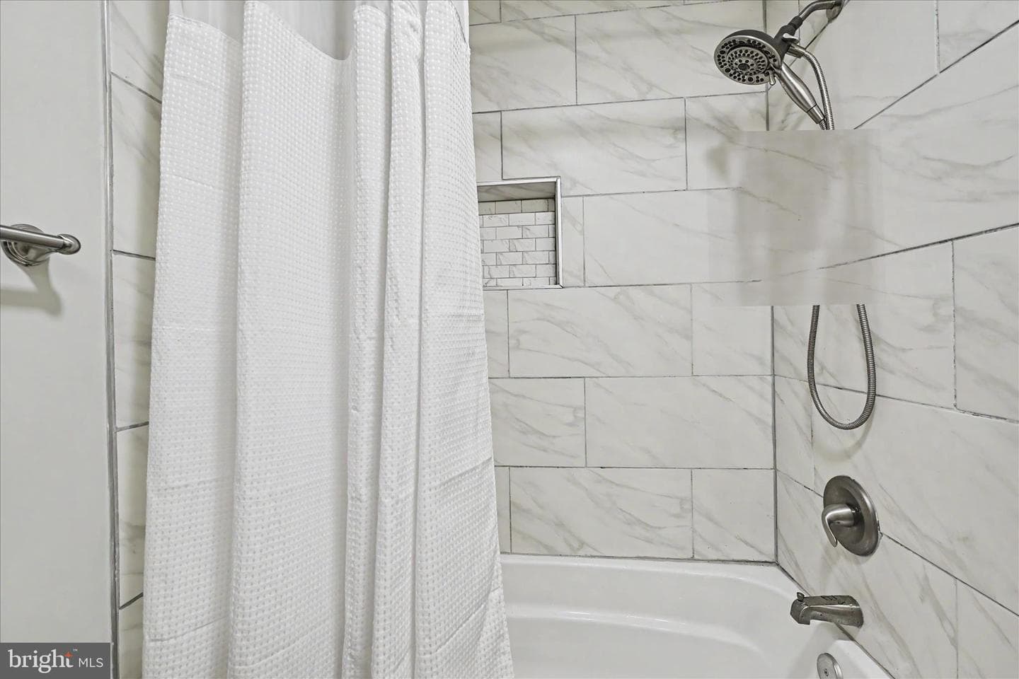 401 Grove Ridge Court photo 20