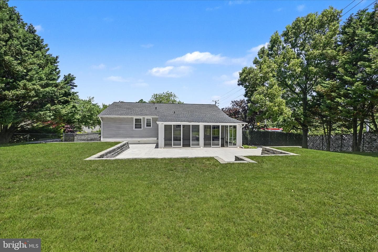 401 Grove Ridge Court photo 32