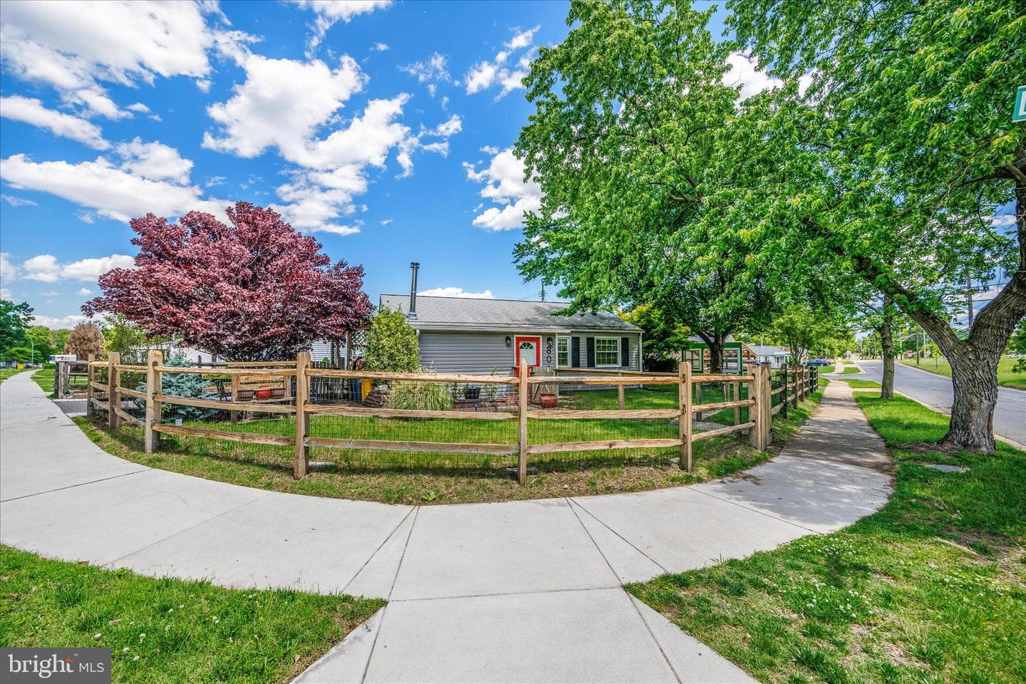 801 Dale Road photo 2