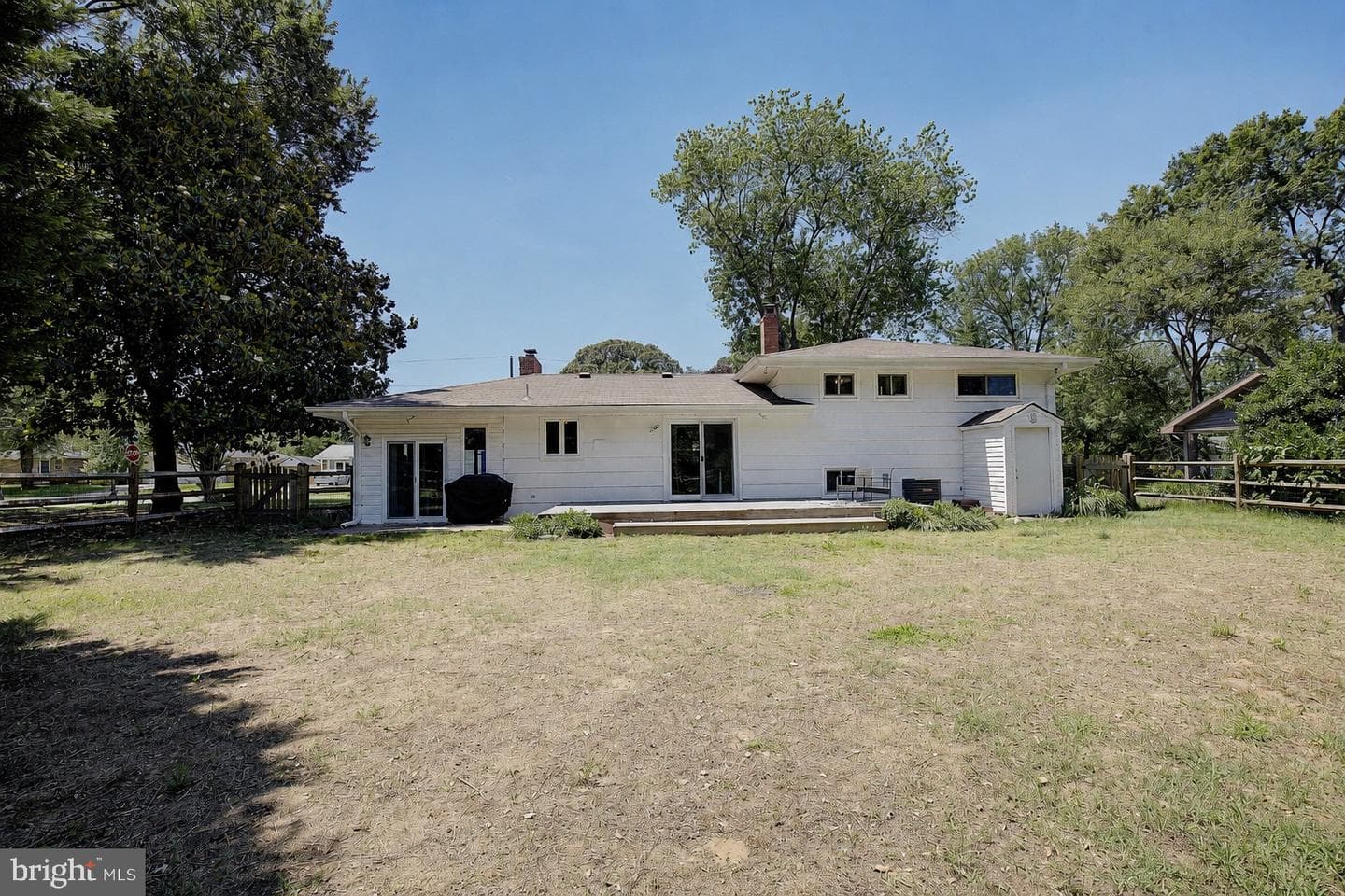 516 White Oak Drive photo 37