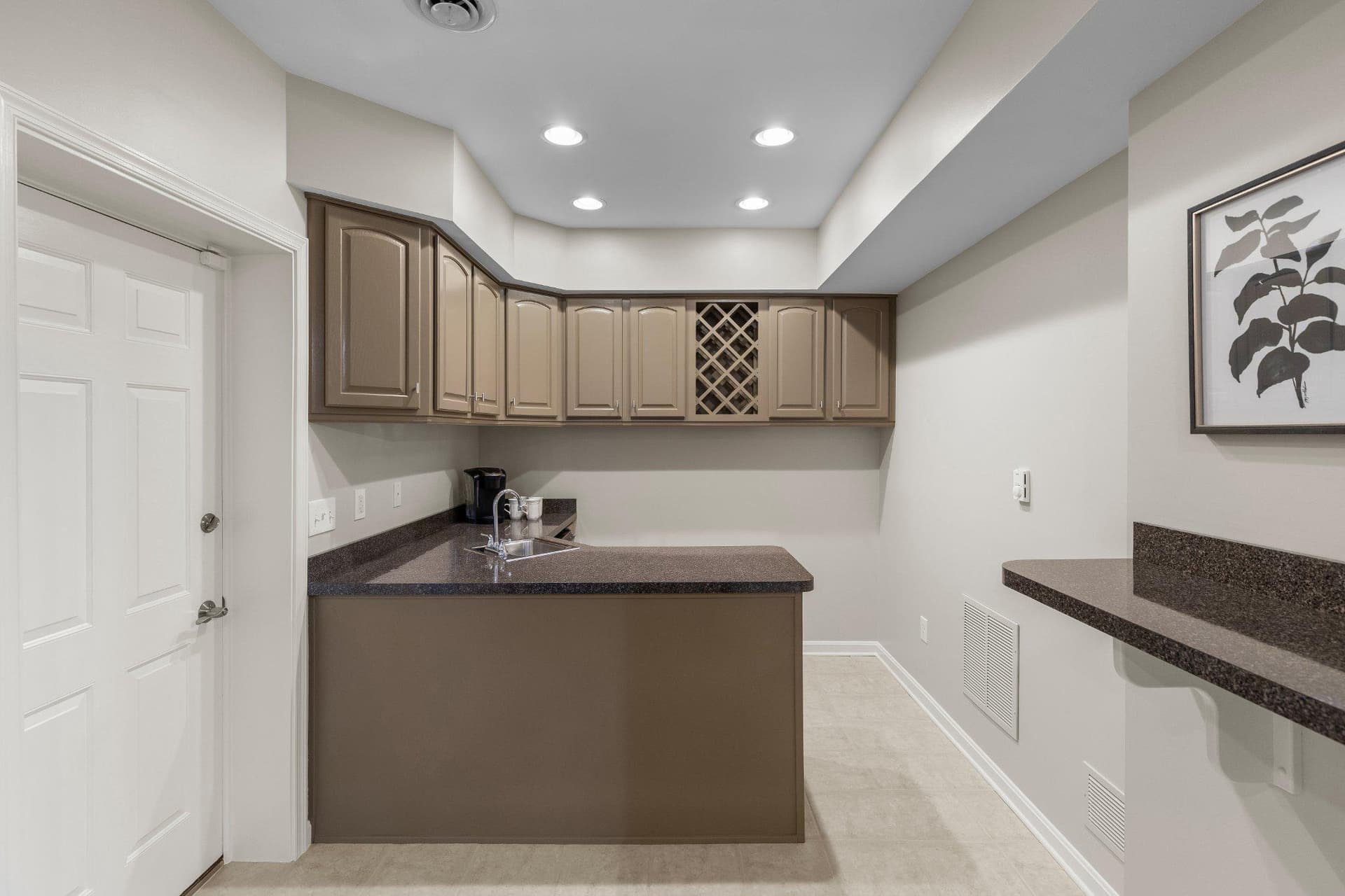 71 Simmons Lane photo 30